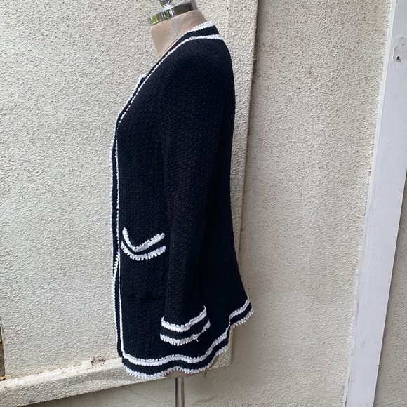 Maison Common from Neiman Marcus vintage knitted cardigan sweater w/ pockets - Picture 6 of 16